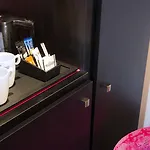 Отель Gustave