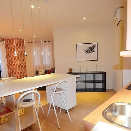 Gustave 4* Paris