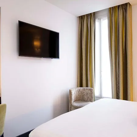 Gustave 4* Париж