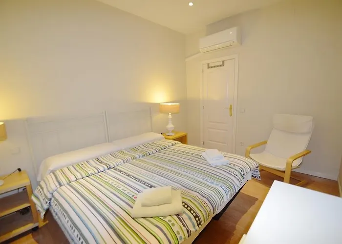 Gustave 4* Париж